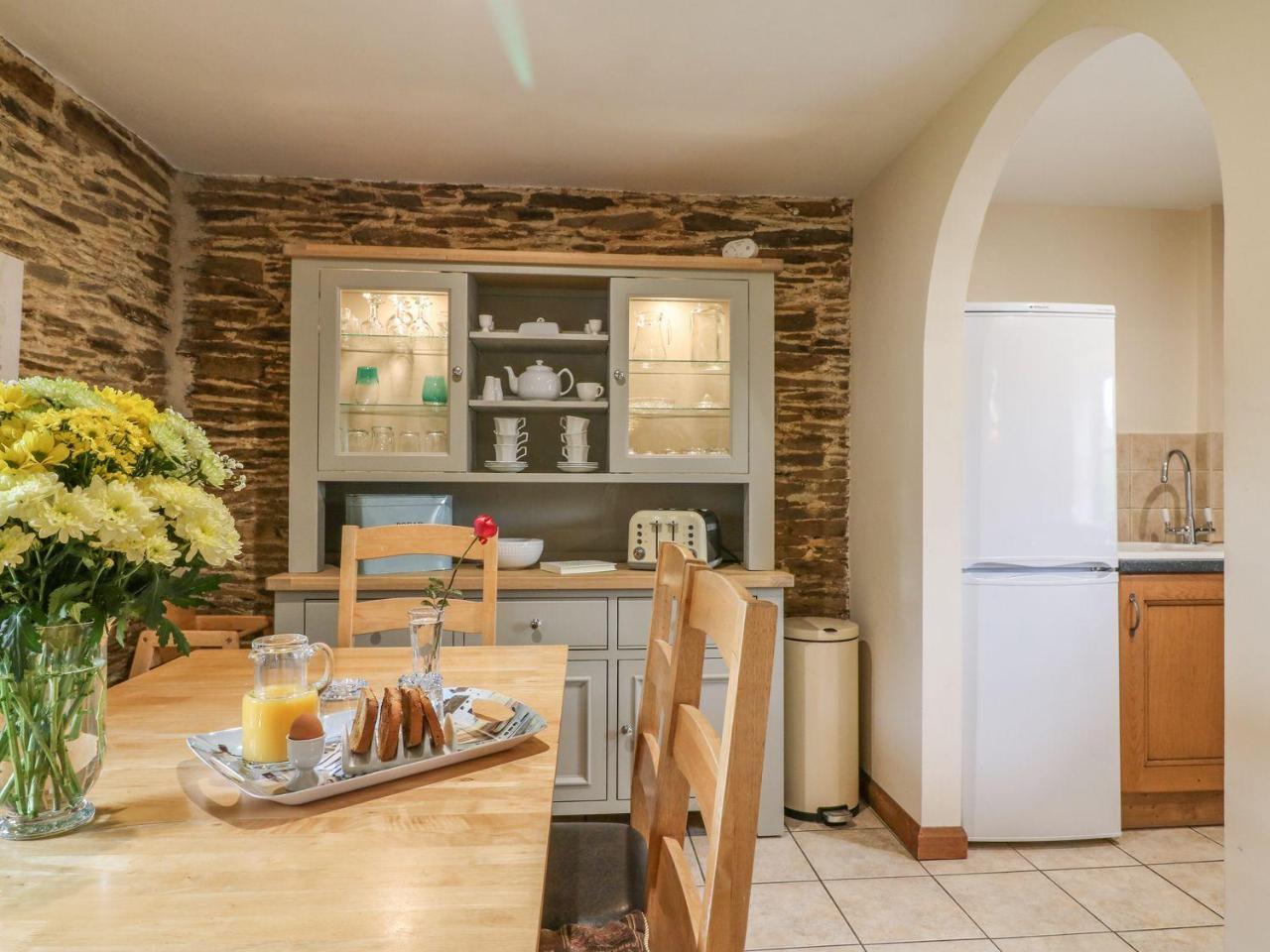 Lily Cottage Looe Exterior foto